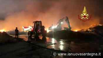 Tutta la notte al lavoro a Truncu Reale: all'alba del rogo c'erano solo alcuni focolai - La Nuova Sardegna