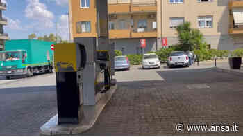 Cagliari, il distributore di benzina ora parla in sardo - Agenzia ANSA