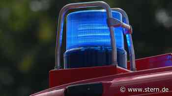 Kulmbach: Funken in Strohpresse setzen Stoppelfeld in Brand - STERN.de