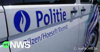 Automobilist belandt in maïsveld na politieachtervolging in Riemst - VRT NWS