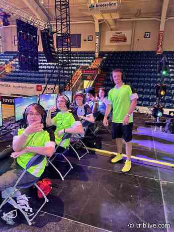Penn-Trafford students earn scholarship money in esports tournament, expand club - TribLIVE