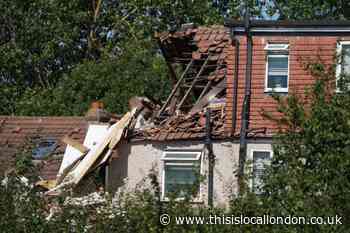 Galpin’s Road Thornton Heath explosion: Pictures from scene 