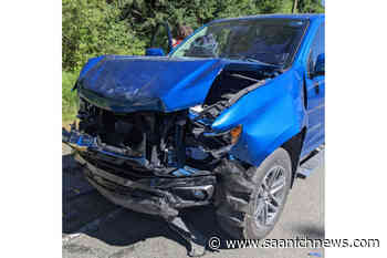 Only minor injuries after Highway 19A crash Sunday - Saanich News