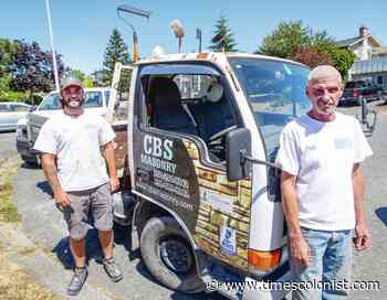 Saanich resident rescues stranger from house fire - Victoria - Times Colonist