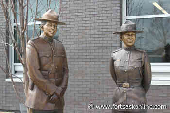 Fort Saskatchewan RCMP collecting school supplies for donation drive - FortSaskOnline.com