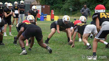 High school football player excels on field despite limb difference