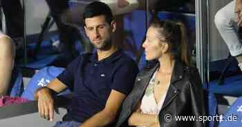 Tennis & Novak Djokovic: Ehefrau Jelena liefert sich mit Reporter Twitter-Zoff wegen Impfstatus - SPORT1