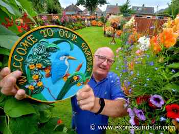Devoted gardener fighting skin cancer determined to keep enjoying his beautiful blooms - Express & Star