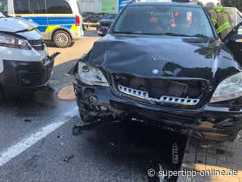 Haan: Zwei Verletzte nach Frontalzusammenstoß - Super Tipp