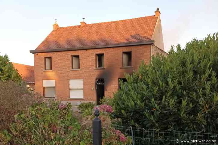 Rook- en waterschade bij keukenbrand