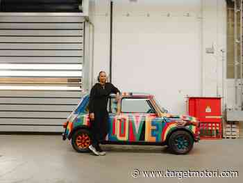 Una Mini dell'1986 diventa un'opera d'arte elettrificata - Target Motori