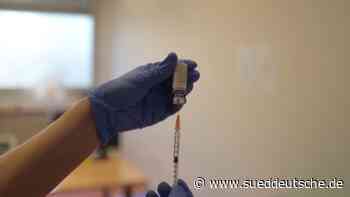 Lauterbach Empfehlung: Vierte Impfung für jede Altersgruppe - Panorama - Süddeutsche Zeitung - SZ.de