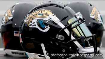 Jaguars sign Auzoyah Alufohai