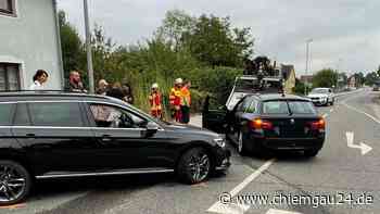 Tittmoning: Unfall an B20 Laufener Straße - Schwangere muss in Klinik gebracht werden - chiemgau24.de