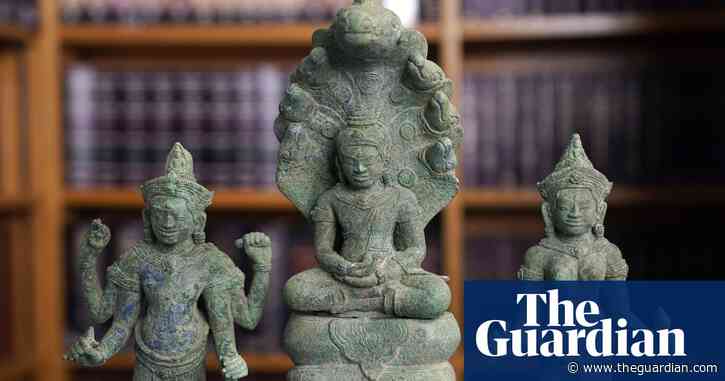 US returns to Cambodia dozens of antiquities looted from historic sites