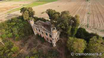La cascina Alluvioni a Brancere. Meraviglia tra campi assetati e argini. Abbandonata e a rischio crolli. Lattuada voleva giravi un film - Cremona Sera