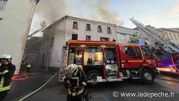 Tarn-et-Garonne : à Moissac, un violent incendie ravage plusieurs immeubles du centre-ville - LaDepeche.fr
