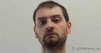 Federal offender wanted on Canada-wide warrant known to frequent Ottawa, Halifax: police - Global News