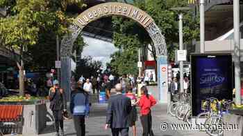 Meeting at Hungry Jacks, a day out at Tops in the Myer Centre: Brisbane's Queen Street Mall turns 40
