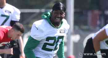 Fantasy Football Running Back Sleepers 2022: Travis Etienne, A.J. Dillon Offer Value - Sports Illustrated