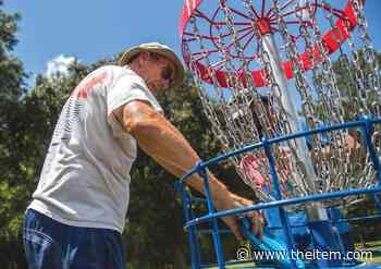 Sumter's Dillon Park welcomes disc golfers to course - The Sumter Item