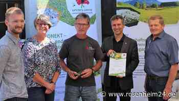 Freilassing erhält Auszeichnung als insektenfreundliche Kommune