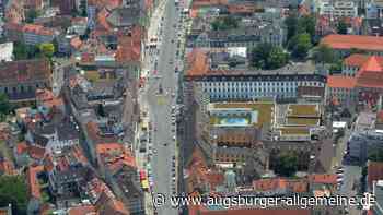 Sitzgelegenheiten in der Maximilianstraße kommen Ende August
