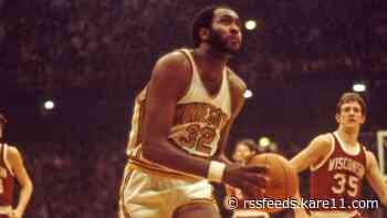 University of Minnesota great Clyde Turner passes away