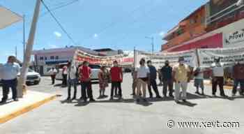 Demandan laudos extrabajadores del Ayuntamiento de Jalpa - XeVT 104.1 FM | Telereportaje