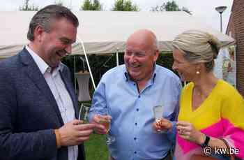 Burgemeester Claude Croes over zijn overleden vriend Ignace Crombé: “Deerlijk mee op de kaart gezet” - KW.be - KW.be