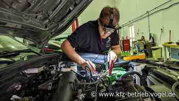 World Skills 2022 Training für deutschen Kfz-Mechatroniker in Abu Dhabi - kfz-betrieb