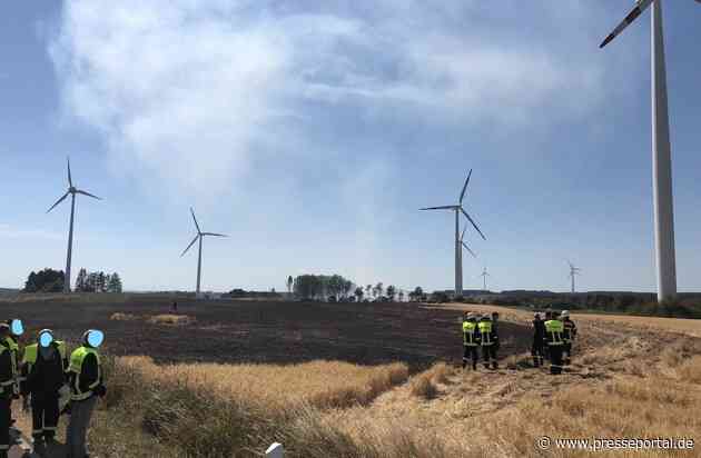 POL-PDWIL: Gerstenfeld und Mähdrescher brennt, Feuerwehren kommen nicht zur Ruhe.
