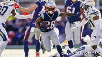 Patriots' James White surprisingly retires, plus Tom Brady to miss at least 10 days, Deshaun Watson update