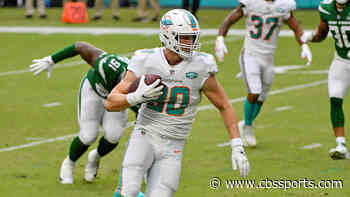 Texans-Dolphins trade falls apart after tight end Adam Shaheen fails physical, per report