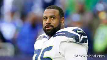 AP source: Jets signing OT Duane Brown to 2-year deal - Belleville News-Democrat