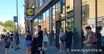 Disappointed customers queue up outside Dublin Lidl due to 'isolated power outage' - Dublin Live