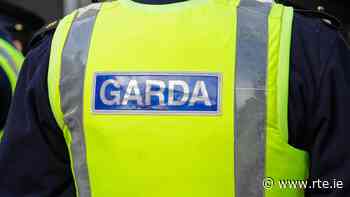 Garda rescues man from River Liffey in Dublin city centre - RTE.ie