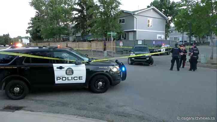 Child struck by vehicle in southeast Calgary