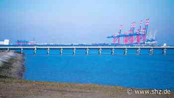 Krieg in der Ukraine: Rolle rückwärts – Deutsche Umwelthilfe nun doch für LNG-Terminals - shz.de