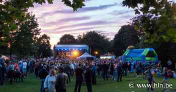 Jean & Les Flamands en Les Jeannettes laten publiek Geel Zomert! meebrullen met de grootste klassiekers - Het Laatste Nieuws