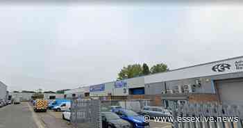 Essex Crime: Armed police swarm Basildon industrial estate after knifepoint robbery - Essex Live