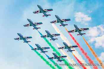 Frecce Tricolori a Marina di Massa, il Pd: "Perché è stato coinvolto l'aeroclub di Lucca e non quello di Massa?” - La Gazzetta di Lucca