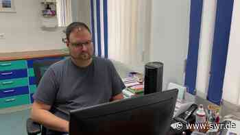 "Impfluencer" aus Neu-Ulm kündigt lange Twitter-Pause an - SWR Aktuell