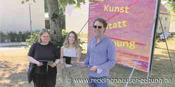 Ausstellung im Stadtteil Marl-Hüls - Werbeplakate werden zu „Bilderrahmen“ - Recklinghäuser Zeitung