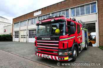 Avoid Sundon Park Road in Luton as firefighters tackle field blaze - Luton Today