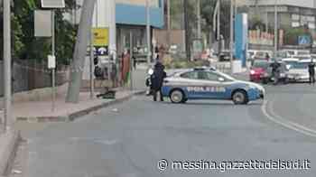 Messina, trolley abbandonato alla fermata bus di Tremestieri fatto brillare dagli artificieri FOTO - Gazzetta del Sud - Edizione Messina