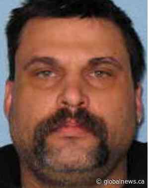 Saskatchewan man cut through fence to cross U.S. border with children: border patrol - Global News