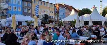 Beste Stimmung beim »Pfälzer Weinfest« auf dem Stadtplatz - Traunsteiner Tagblatt