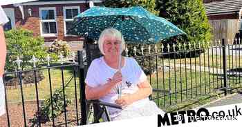 Hull: Pensioner's protest over 'ugly' 30ft broadband pole outside home - Metro.co.uk
