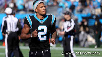 LOOK: Panthers' D.J. Moore breaks up fight during team's Fan Fest